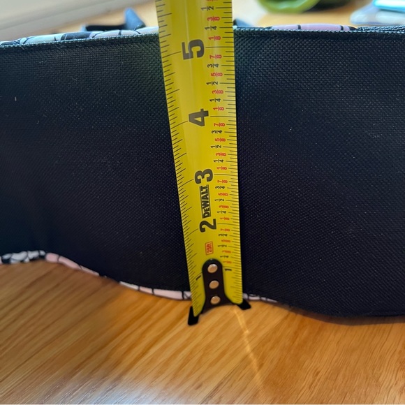 Disney Mickey and Minnie Mouse Bioworld Tote Bag - Picture 4 of 13